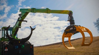 EQUUS 120 hydraulic arm – robust and powerful solution